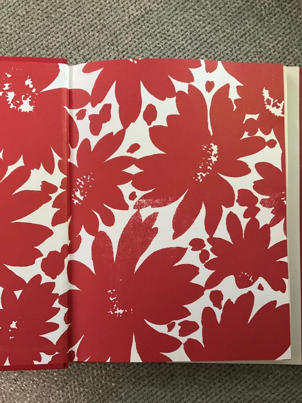 KATE SPADE ♠️ Occasions Red and White Floral Hardcover Book